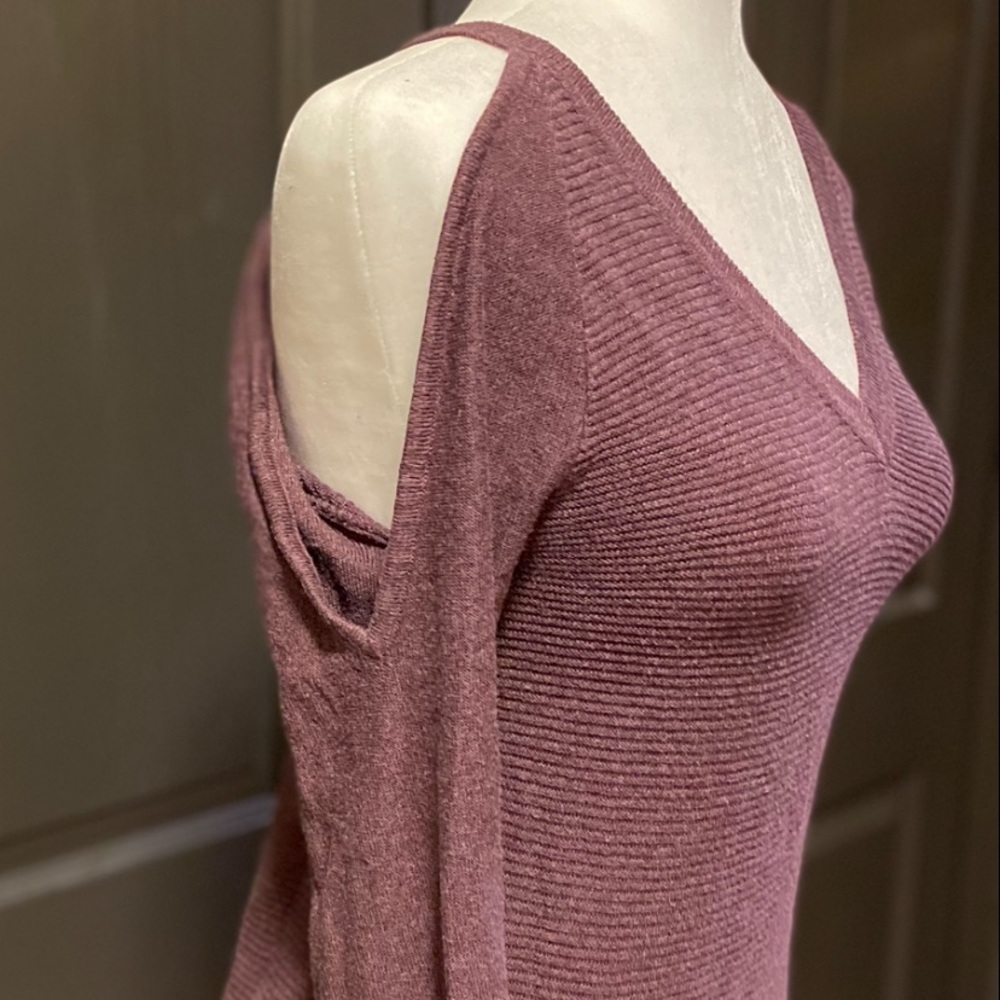 Shirt - Picture 2 of 3